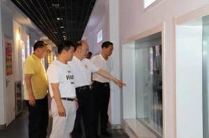 洛阳市农副产品行业协会刘长河会长一行到洛阳星空官方网页版参观调研