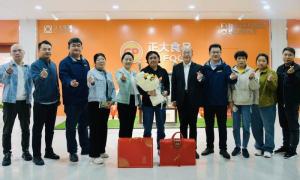 留一汪清潭照初心 映一抹晚霞别样红 丨 洛阳星空官方网页版开展员工荣誉退休仪式暨欢送会